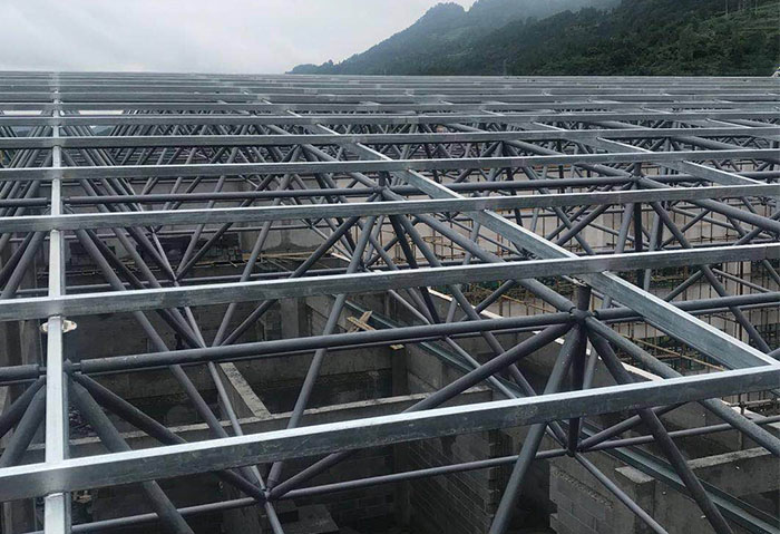 北流仁怀冠英学校艺体楼网架